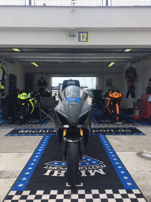 GSXR 10.jpg