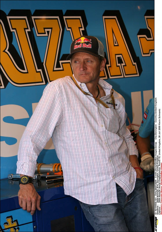 Kevin Schwantz, 2SNAP.jpg