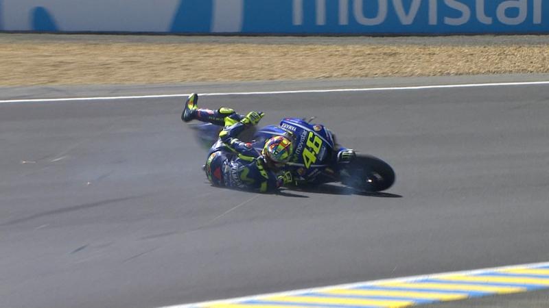 2017_fra_motogp_rossi_crash.middle.jpg