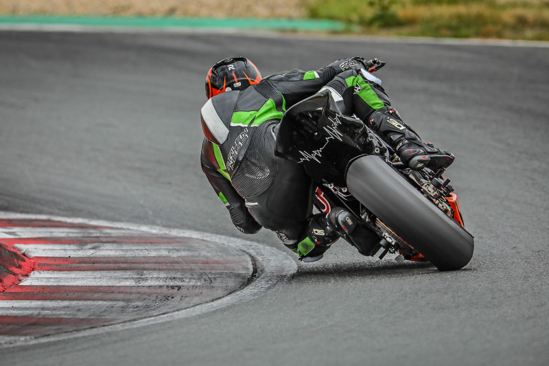 RC8 Oschersleben 2019.jpg