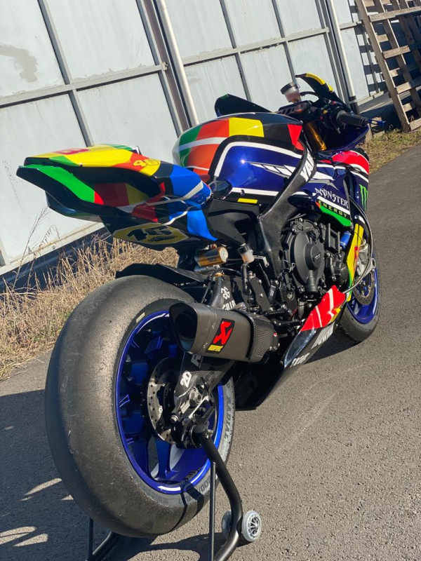 R1Rossi (3).jpg