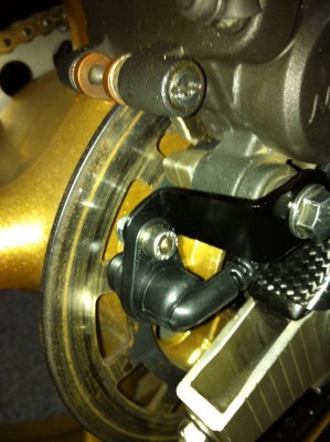 Der Sensor hinten. Impulse über Sensorbremsscheibe.