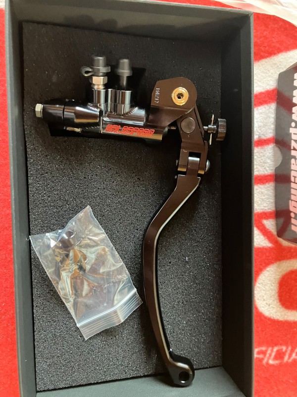 WhatsApp Image 2025-11-04 at 15.40.12(1).jpeg