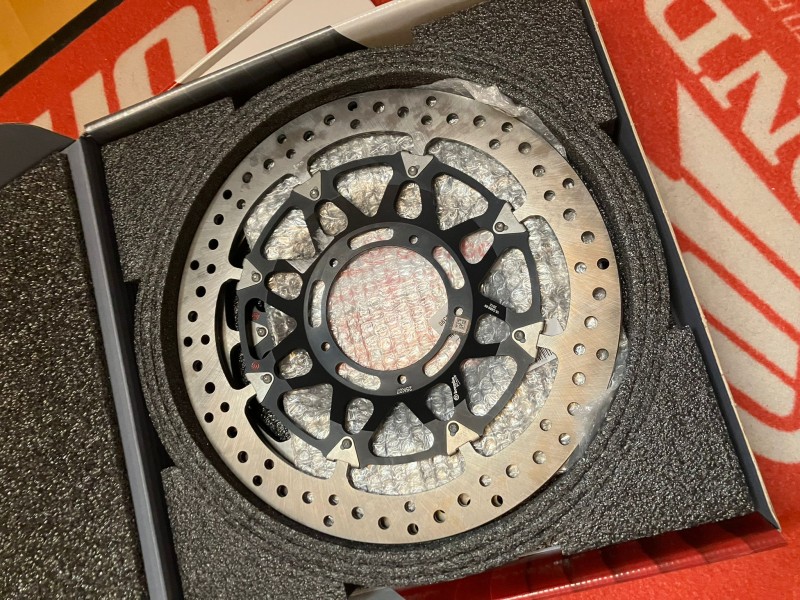 PHOTO-2025-12-01-18-58-03 2.jpg