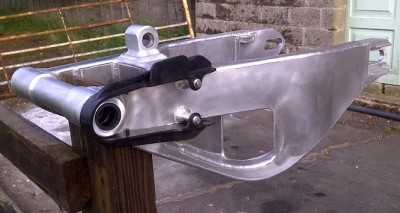 motogp-style-swingarm.jpg