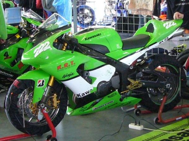 zx6r-c 2005.jpg