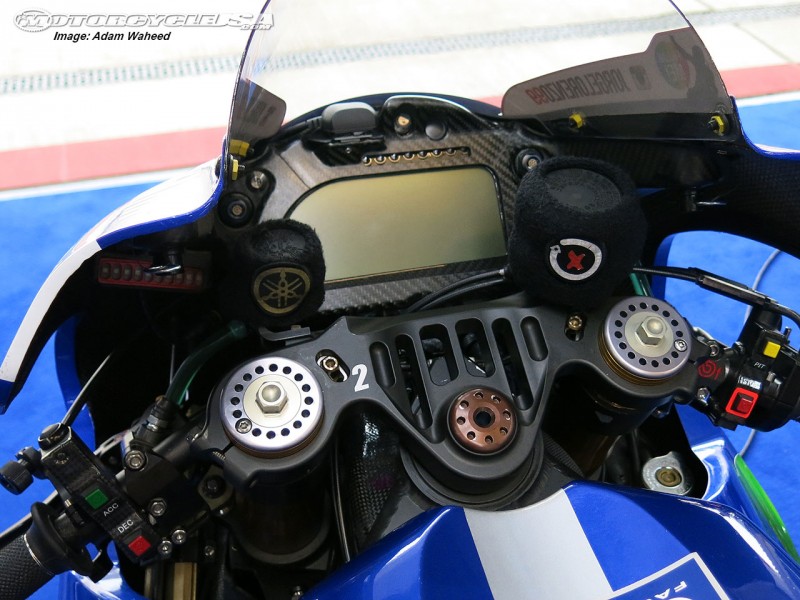 15-yamaha-m1-4.jpg