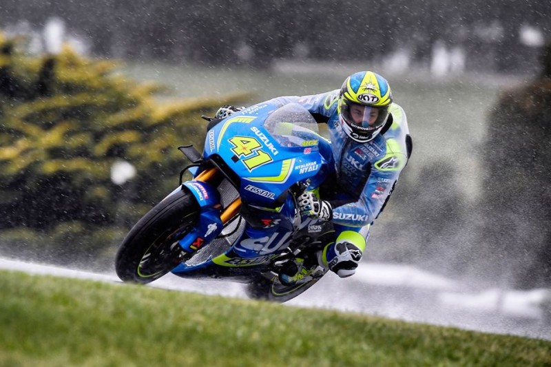 Aleix Espa Wet-2 Suz P-Island´16.jpg