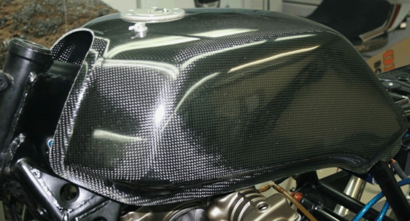 Carbon-Tank 1634 g leicht